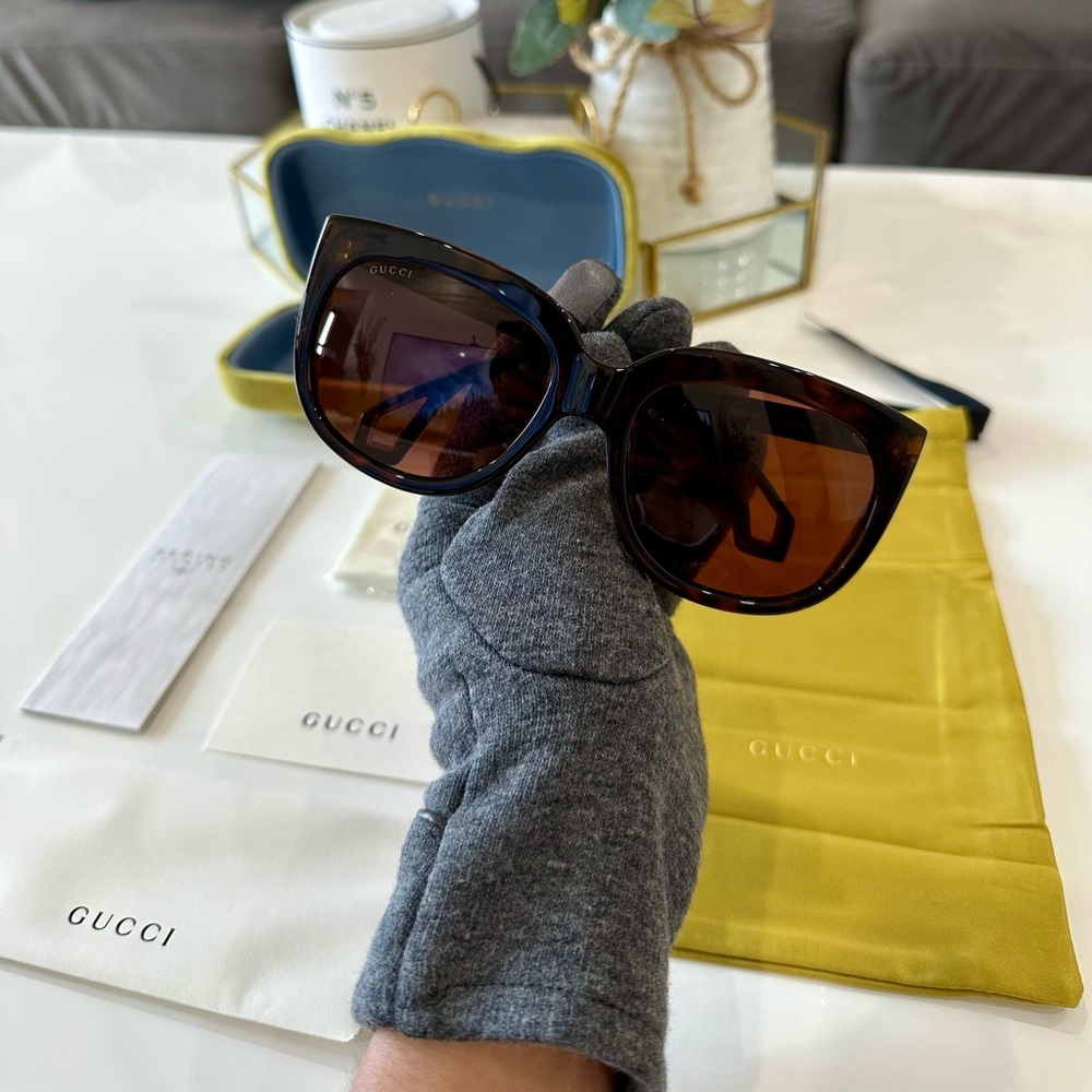 Gucci Injection Visor Oversized sunglasses havana